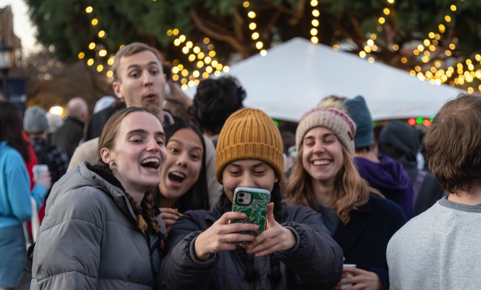 Christmas Tree Lighting