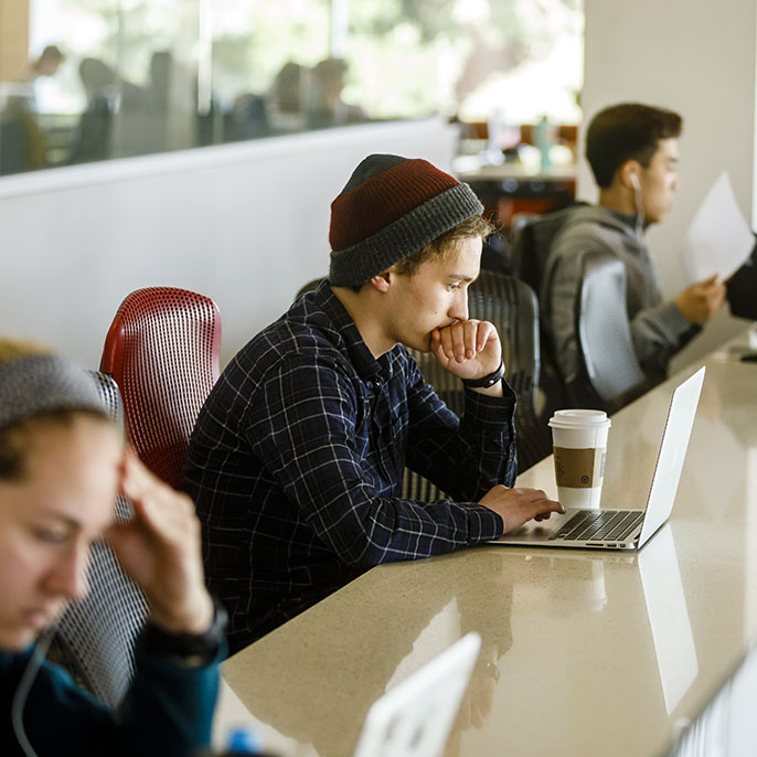 MONEY Magazine ranks UP top value school in Oregon